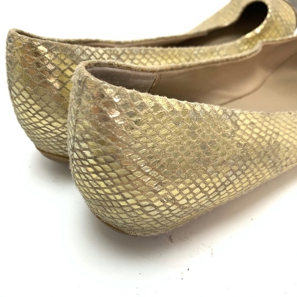 Kenneth Cole REACTION Gold Flats Slip On Shoes 7.5 - Picture 3 of 16